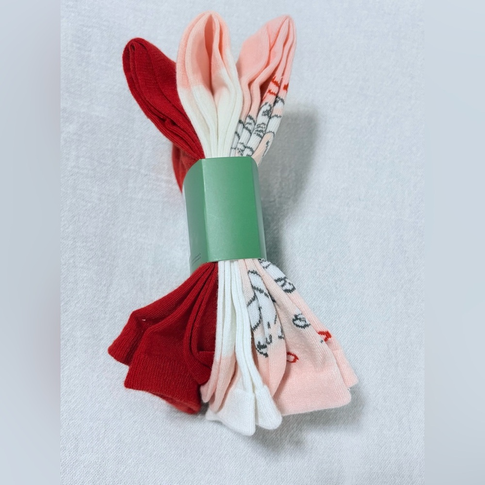kate spade 3 pack Crew Socks NWT✨Final price✨